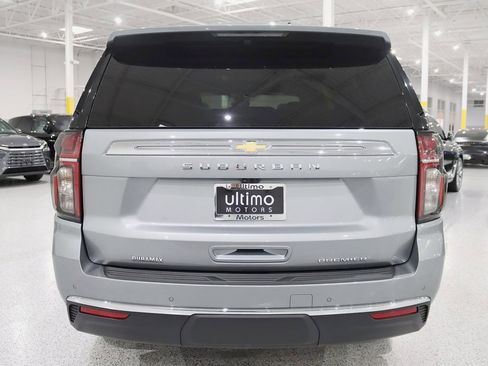Used 2024 Chevrolet Suburban Premier w/ Premium Package image 14