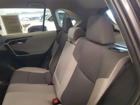 Used 2023 Toyota RAV4 XLE image 12