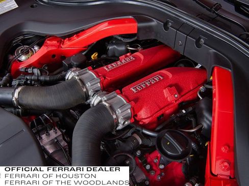Used 2022 Ferrari Roma image 30