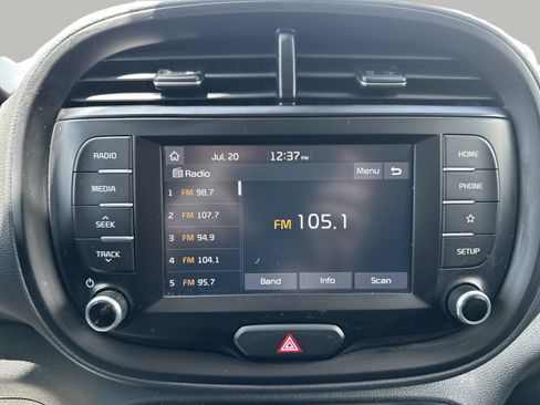 Used 2021 Kia Soul S FWD image 12
