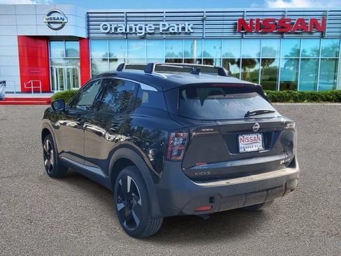 New 2026 Nissan Kicks SR w/ Cold Weather Package AWD/4WD image 3