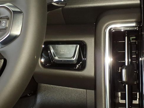 New 2026 GMC Yukon Denali AWD/4WD image 22