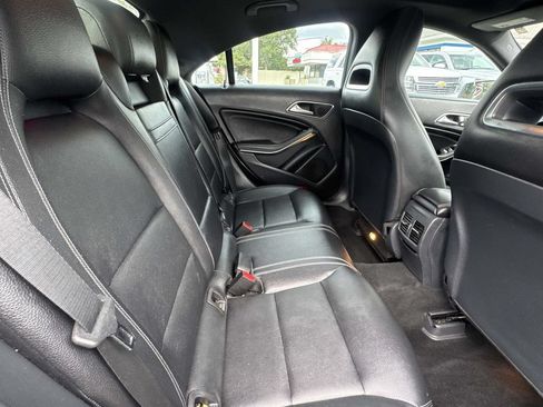 Used 2019 Mercedes-Benz CLA 250 image 11