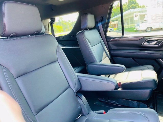 Used 2021 Chevrolet Tahoe Z71 w/ Rear Media and Nav Package AWD/4WD image 19