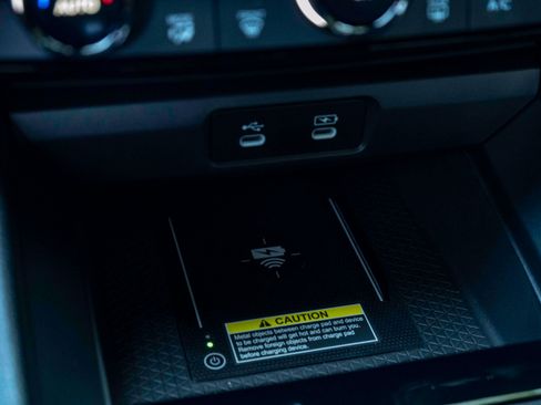 Used 2025 Honda Accord Sport image 34