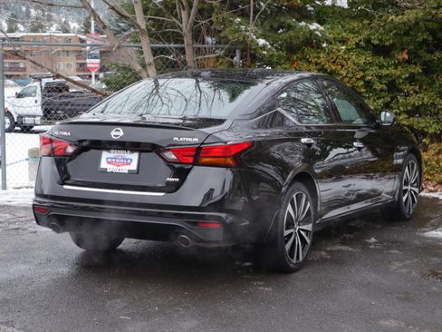 Certified 2021 Nissan Altima 2.5 Platinum image 24