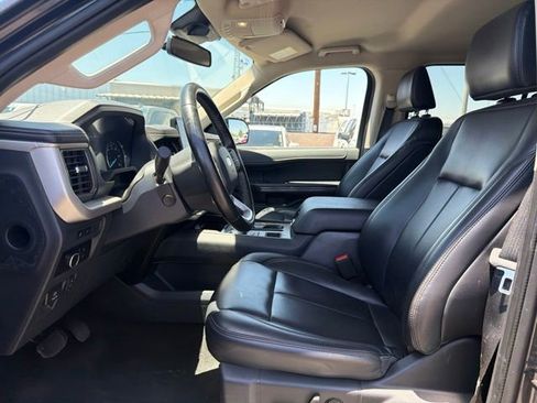 Used 2024 Ford Expedition Max XLT RWD image 10