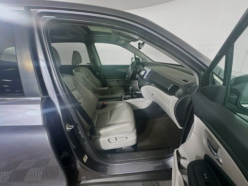 Used 2016 Honda Pilot EX-L image 32