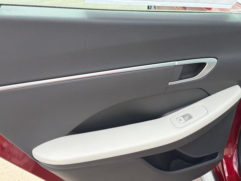 New 2026 Hyundai Sonata SEL FWD image 22