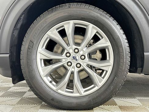 Used 2020 Ford Explorer XLT w/ Equipment Group 202A image 31