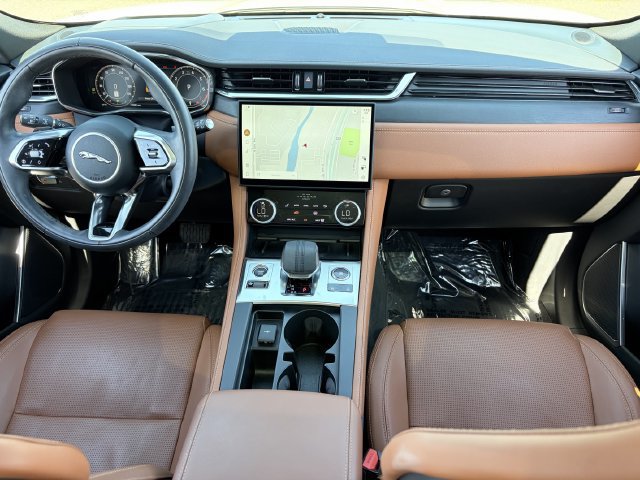 Used 2025 Jaguar F-PACE R-Dynamic S AWD/4WD image 23