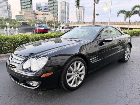 Used 2007 Mercedes-Benz SL 550 w/ Premium Pkg I image 15