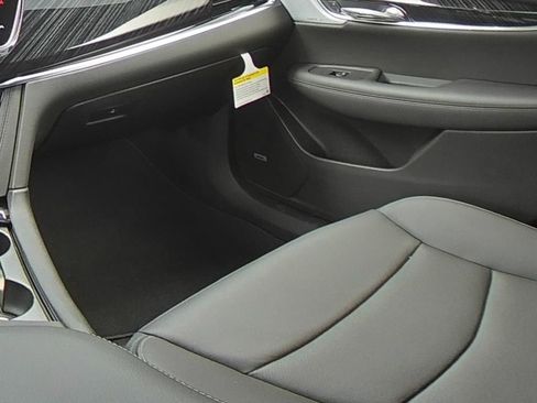 New 2025 Cadillac XT6 Premium Luxury w/ Technology Package image 14