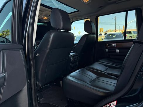 Used 2016 Land Rover LR4 HSE AWD/4WD image 43