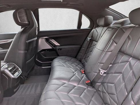 Certified 2023 BMW 760i xDrive 760i xDrive w/ Parking Assistance Package image 20