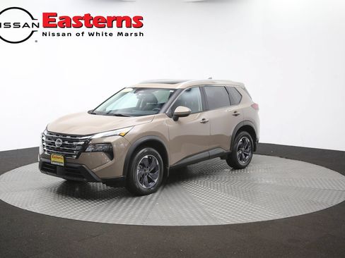 Used 2024 Nissan Rogue SV w/ SV Premium Package FWD image 55