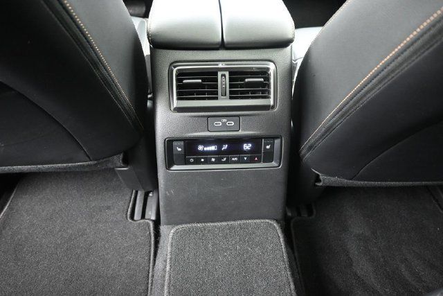 Certified 2024 MAZDA CX-90 3.3 Turbo w/ Premium Plus Pkg AWD/4WD image 21