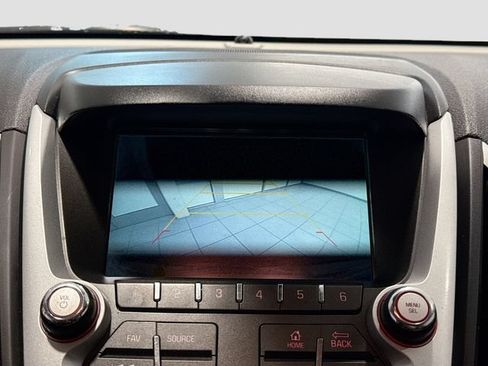 Used 2015 GMC Terrain SLE FWD image 12