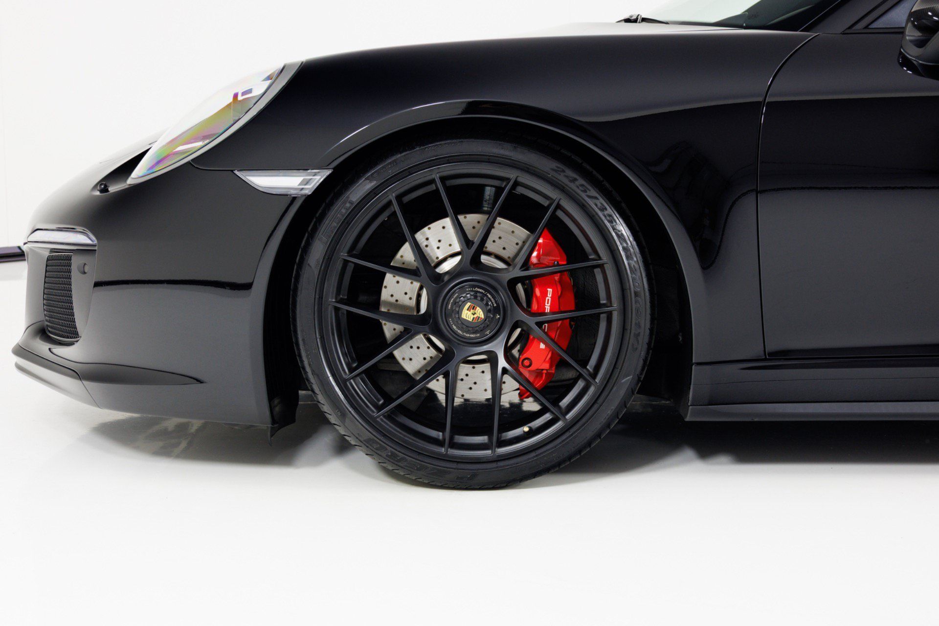 Used 2017 Porsche 911 Carrera GTS RWD image 9