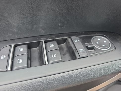 Certified 2025 Kia Soul LX image 26