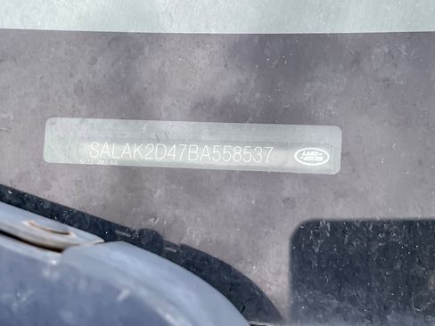 Used 2011 Land Rover LR4 HSE LUX image 3