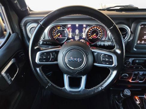 Used 2021 Jeep Wrangler Unlimited Sahara image 20