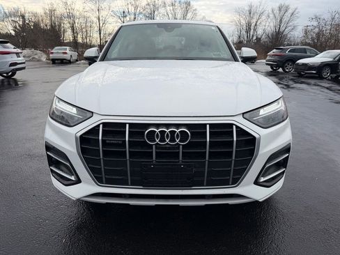 Used 2021 Audi Q5 2.0T Premium Plus w/ Premium Plus Package image 2