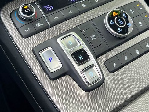 Used 2022 Hyundai Palisade Limited image 21