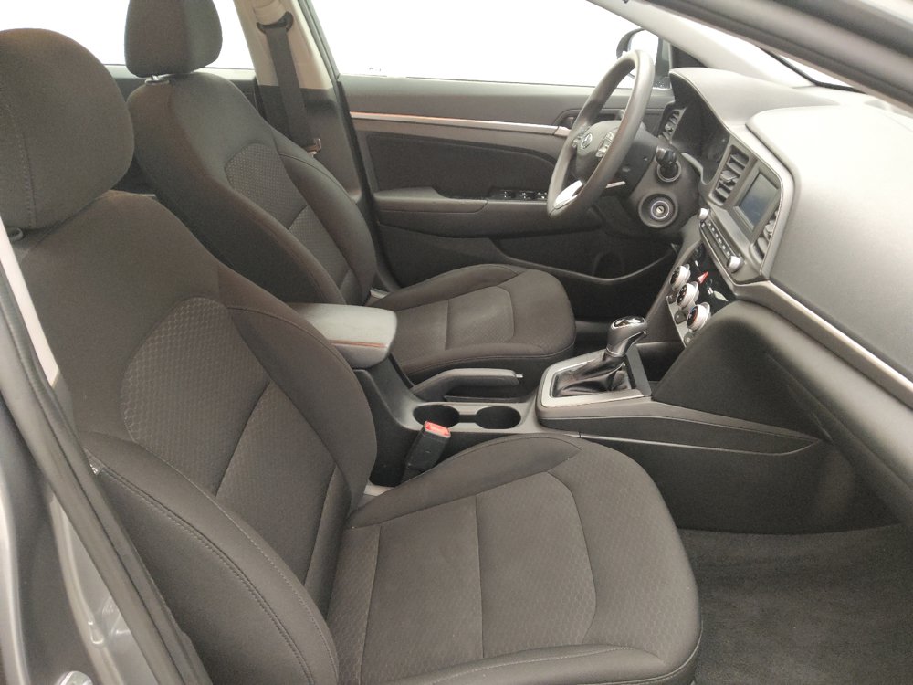 Used 2019 Hyundai Elantra SE w/ Cargo Package FWD image 21