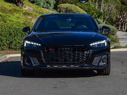 Used 2022 Audi S5 Premium Plus image 2