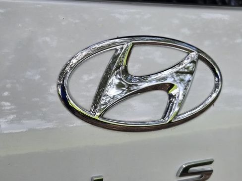 Used 2024 Hyundai Palisade Limited FWD image 9