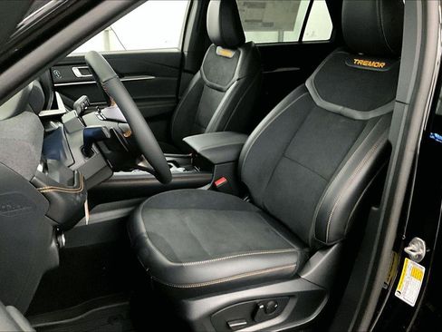 New 2026 Ford Explorer Tremor image 24