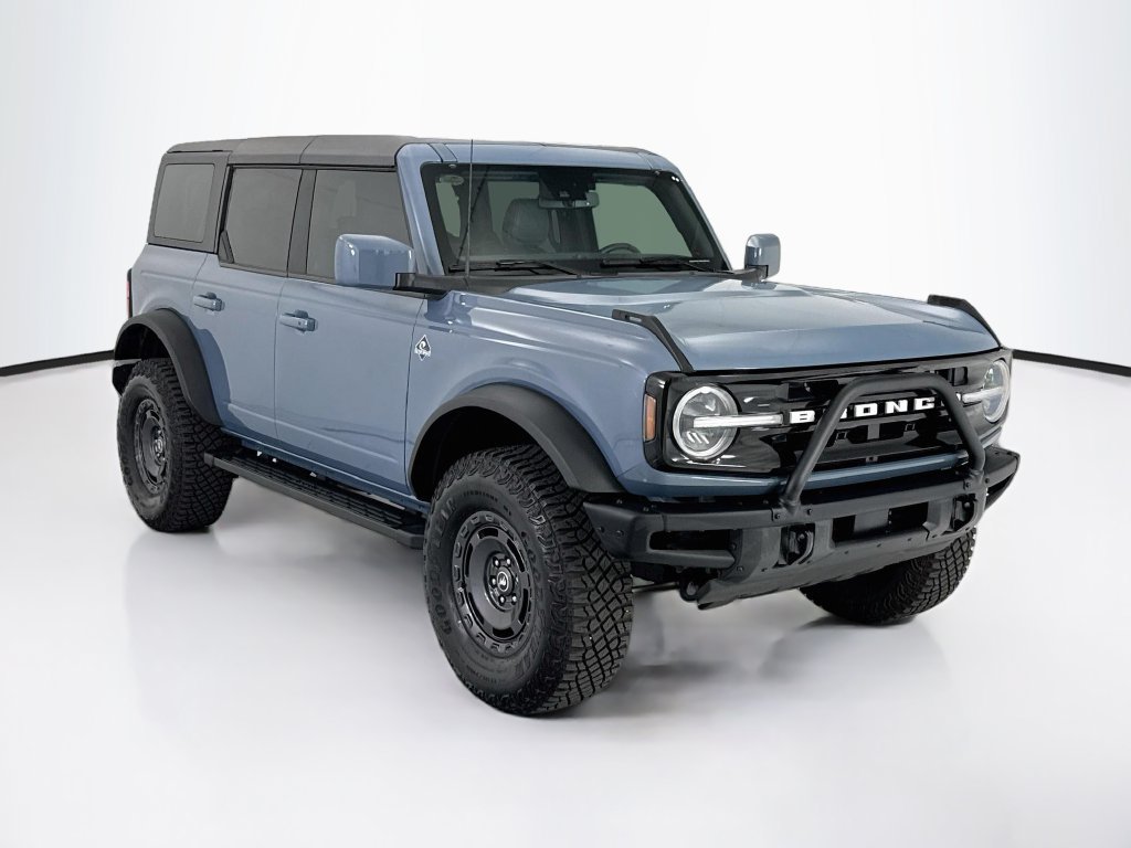 Used 2024 Ford Bronco Outer Banks AWD/4WD image 3