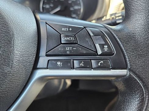Used 2023 Nissan Kicks SV FWD image 20