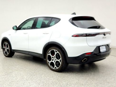 Used 2024 Alfa Romeo Tonale Veloce AWD/4WD image 7