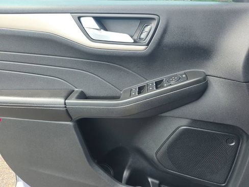 Used 2022 Ford Escape SEL AWD/4WD image 13
