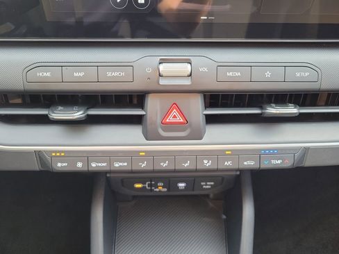 New 2026 Kia K4 LXS image 31