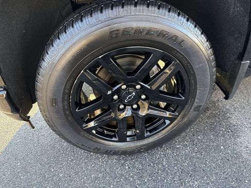 Used 2021 Chevrolet Silverado 1500 Custom w/ Rally Edition image 11