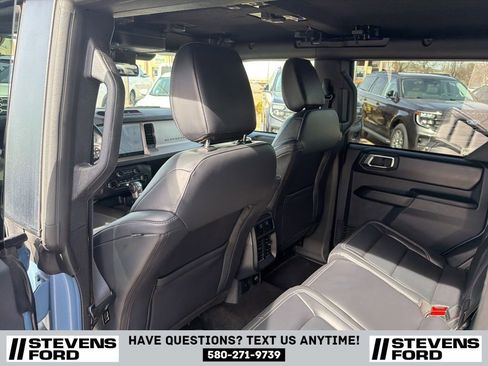 Used 2025 Ford Bronco Outer Banks image 32
