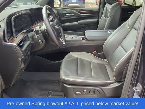 Used 2023 Cadillac Escalade Premium Luxury w/ Performance Package AWD/4WD image 23