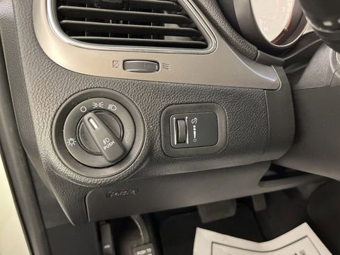 Used 2016 Dodge Journey Crossroad image 30