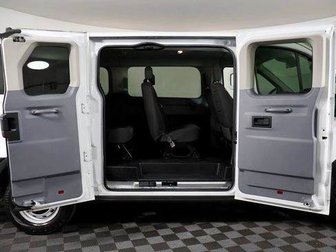 Used 2019 Ford Transit 150 XL RWD image 15