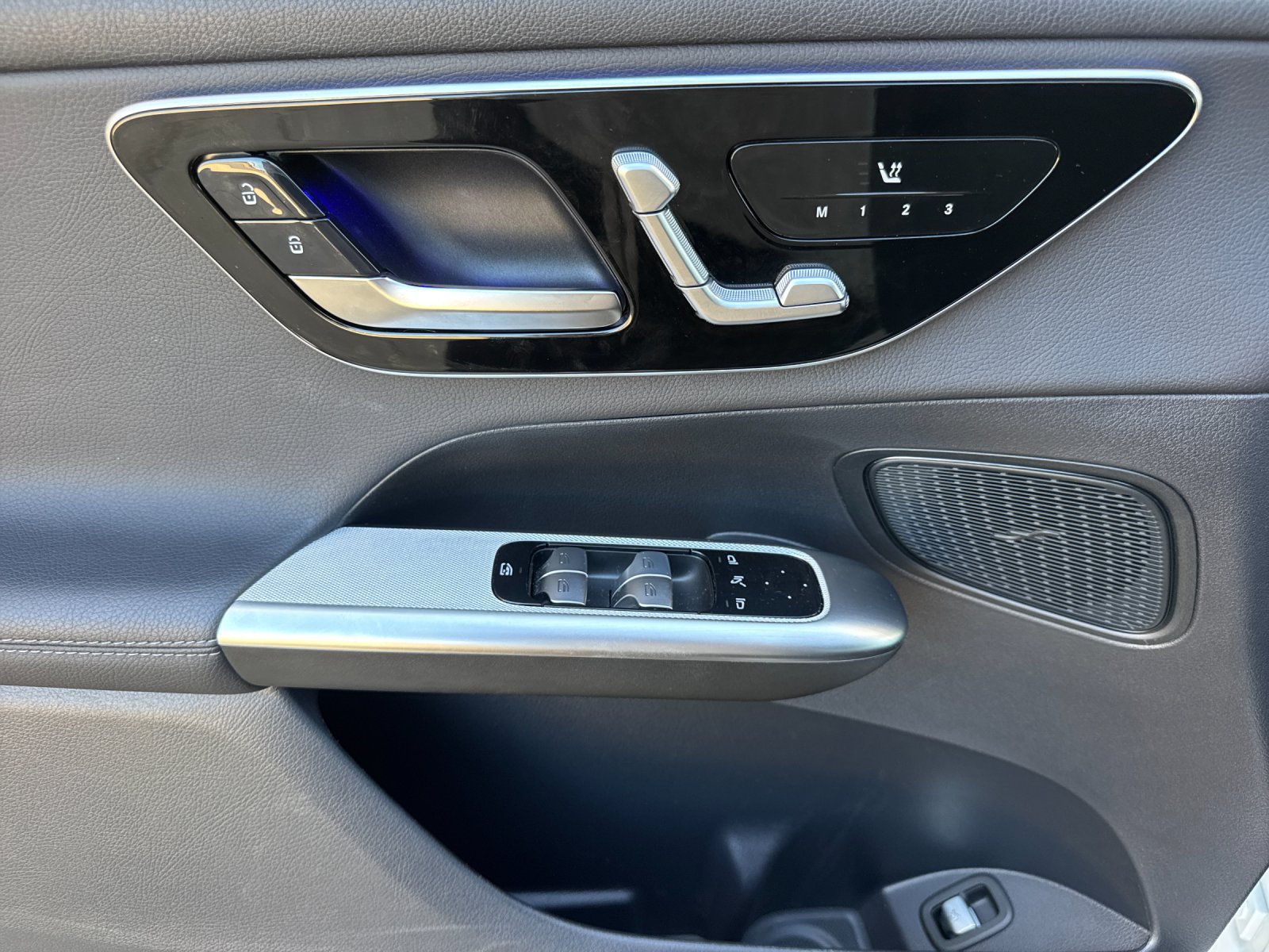 Certified 2026 Mercedes-Benz GLC 300 4MATIC image 11