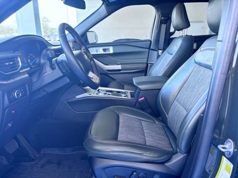 Used 2023 Ford Explorer Timberline w/ Timberline Technology Package image 18