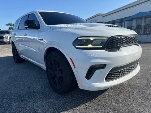Used 2022 Dodge Durango R/T w/ Tow 'N Go Package AWD/4WD image 3