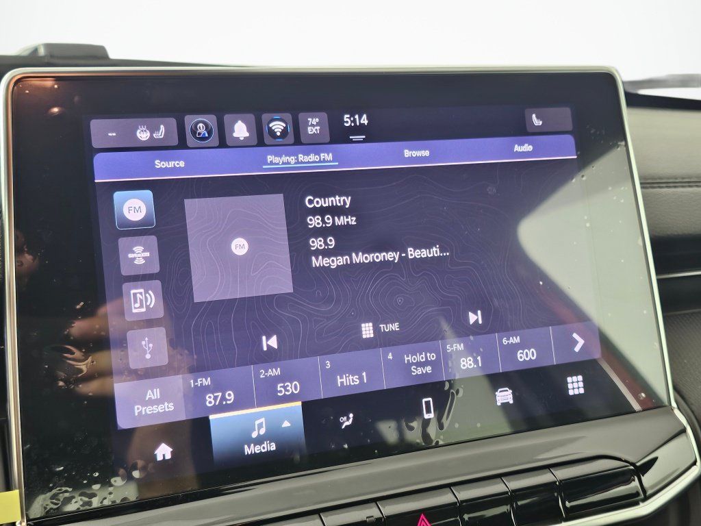 New 2026 Jeep Compass Latitude AWD/4WD image 26