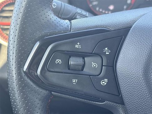 Used 2024 Chevrolet Trax RS w/ Driver Confidence Package image 27