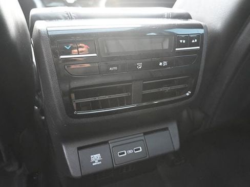 Used 2023 Acura MDX SH-AWD w/ Technology Package image 27