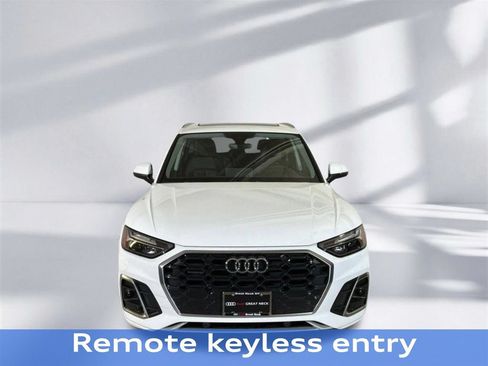 Used 2023 Audi Q5 2.0T Premium w/ Convenience Package AWD/4WD image 20