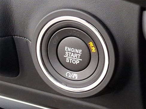 New 2024 Maserati Ghibli Modena Ultima Q4 image 38